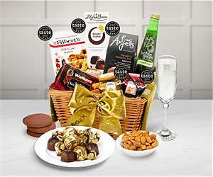 Valentine's Day Windermere Hamper With Alcohol-Free Pressé